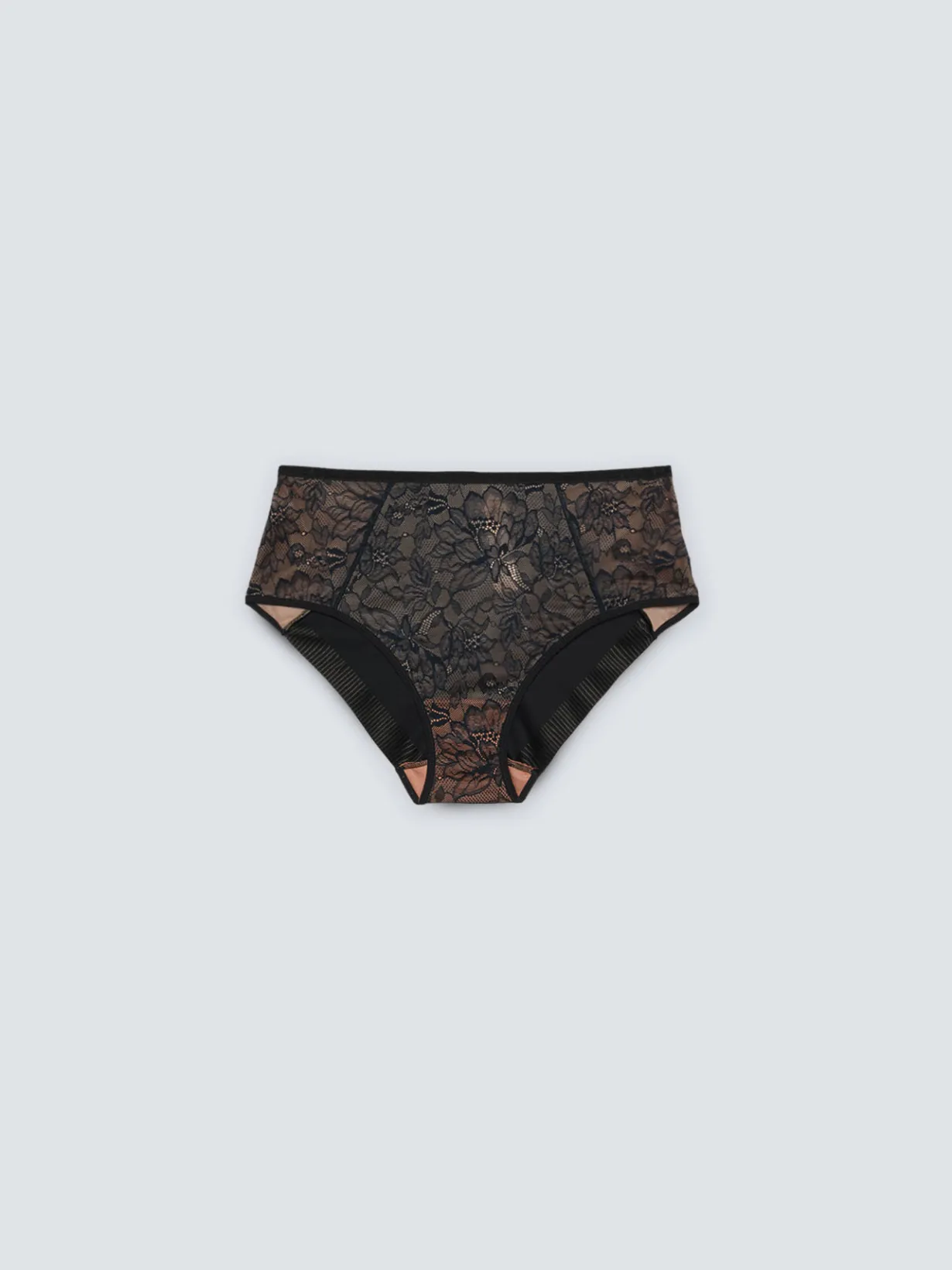 Fiorella Rubino Intimo|Slip Modellante Triumph Effetto Pizzo