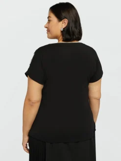 Fiorella Rubino Top E T-Shirt|Star T-shirt Bimaterica
